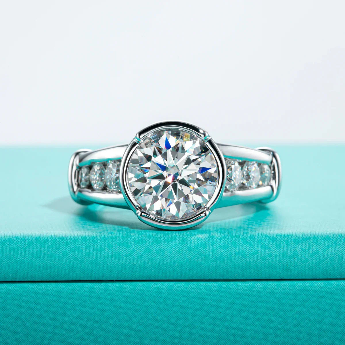 3 CT Round Cut Moissanite Engagement Ring