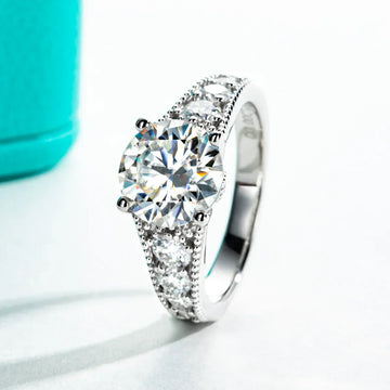 3 CT Round Cut Moissanite Engagement Ring