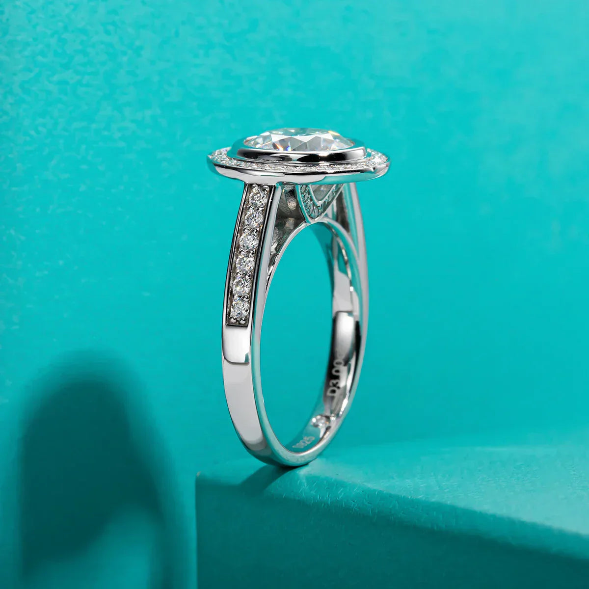 3 CT Round Cut Moissanite Halo Engagement Ring