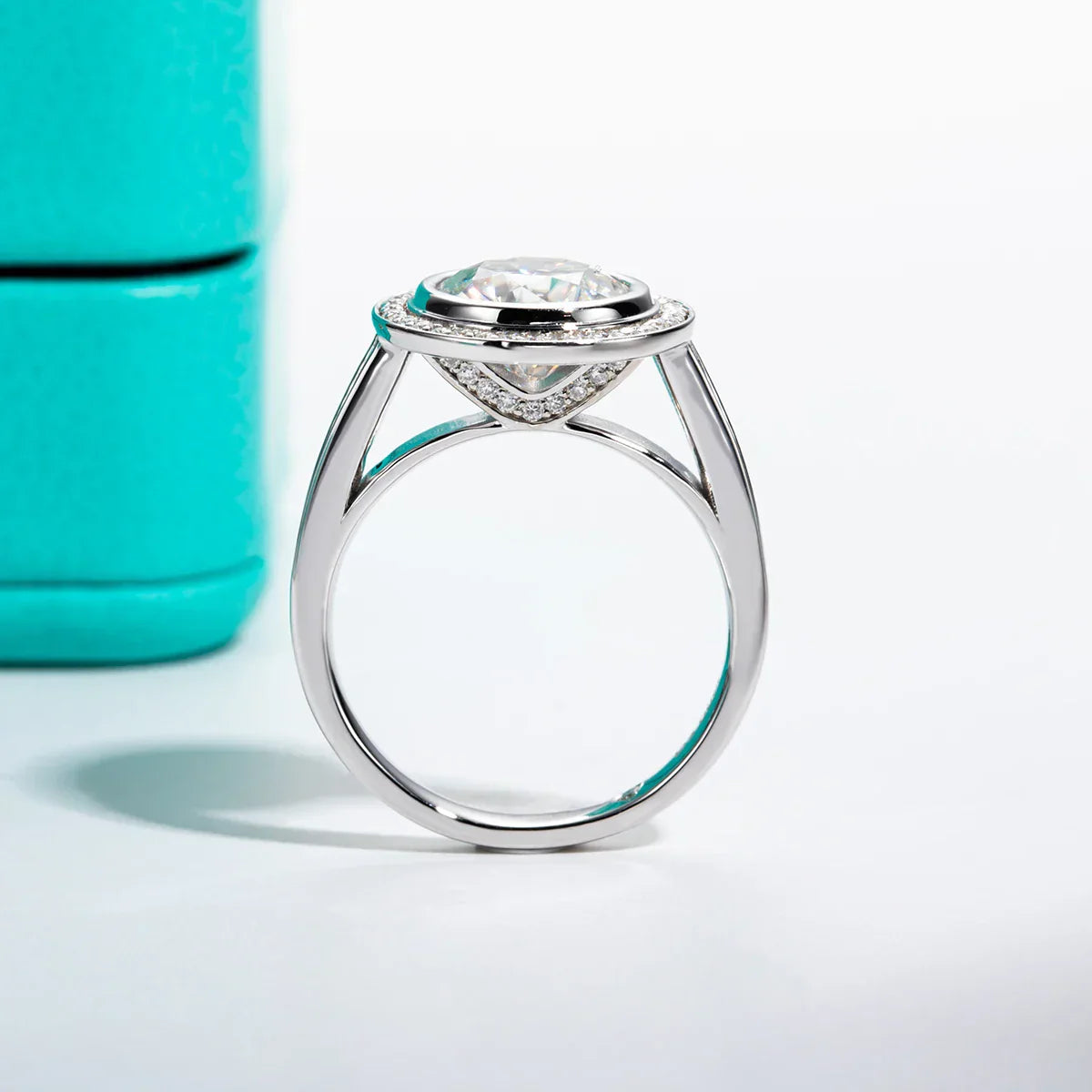 3 CT Round Cut Moissanite Halo Engagement Ring