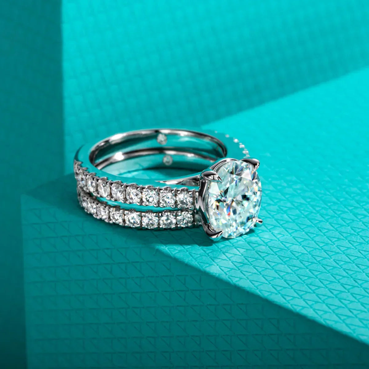 3 CT Oval Cut Moissanite Bridal Ring Set