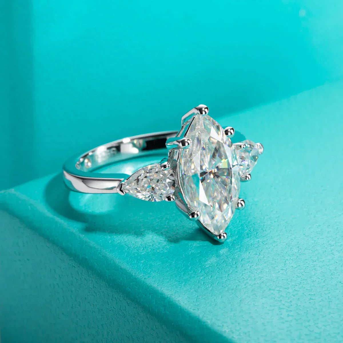 4 CTTW Marquise/Pear Cut Moissanite Engagement Ring