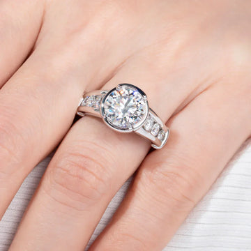3 CT Round Cut Moissanite Engagement Ring