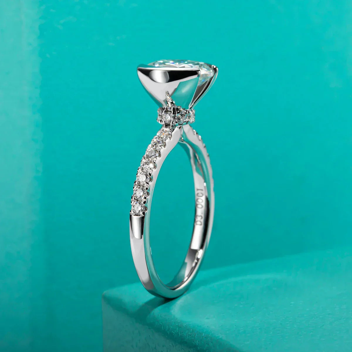 3CT D Color Moissanite Engagement Ring