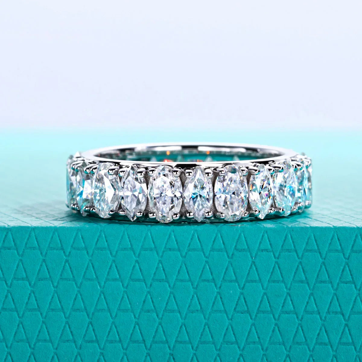 0.3 CT Oval & 0.2 CT Marquise Cut Moissanite Eternity Band