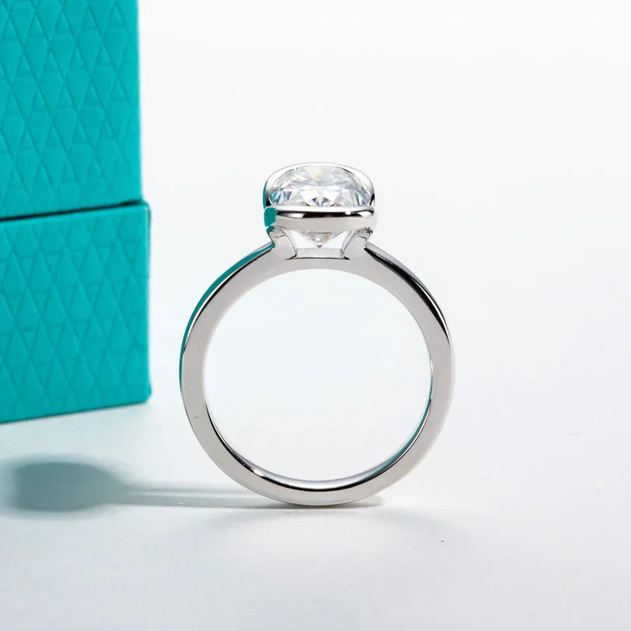 3 CT Oval Cut Moissanite Engagement Ring