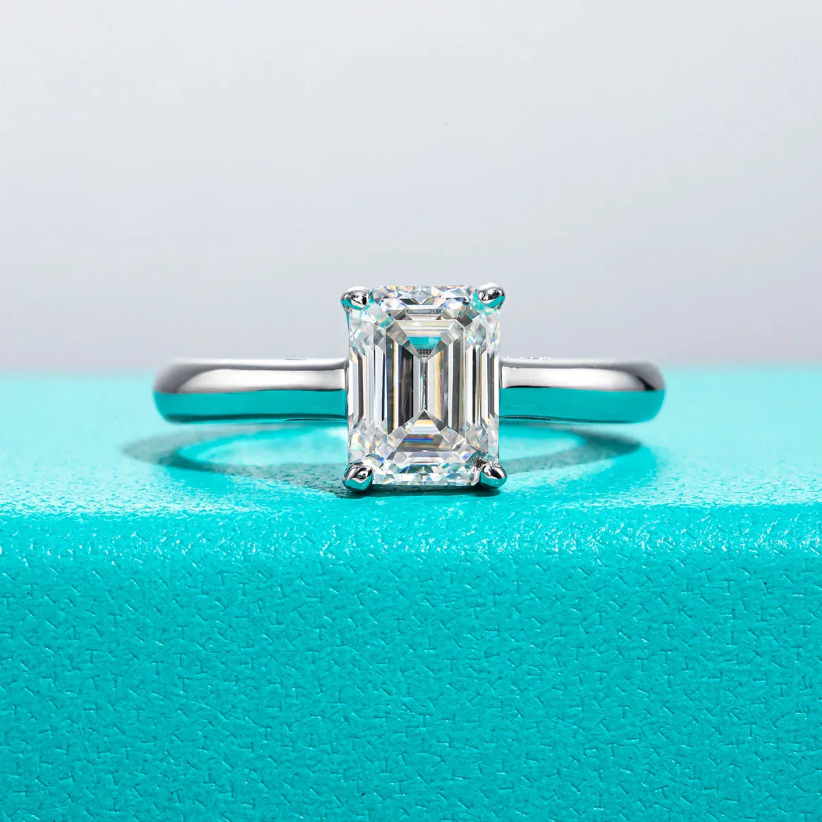 2 CT Emerald Cut Moissanite Engagement Ring