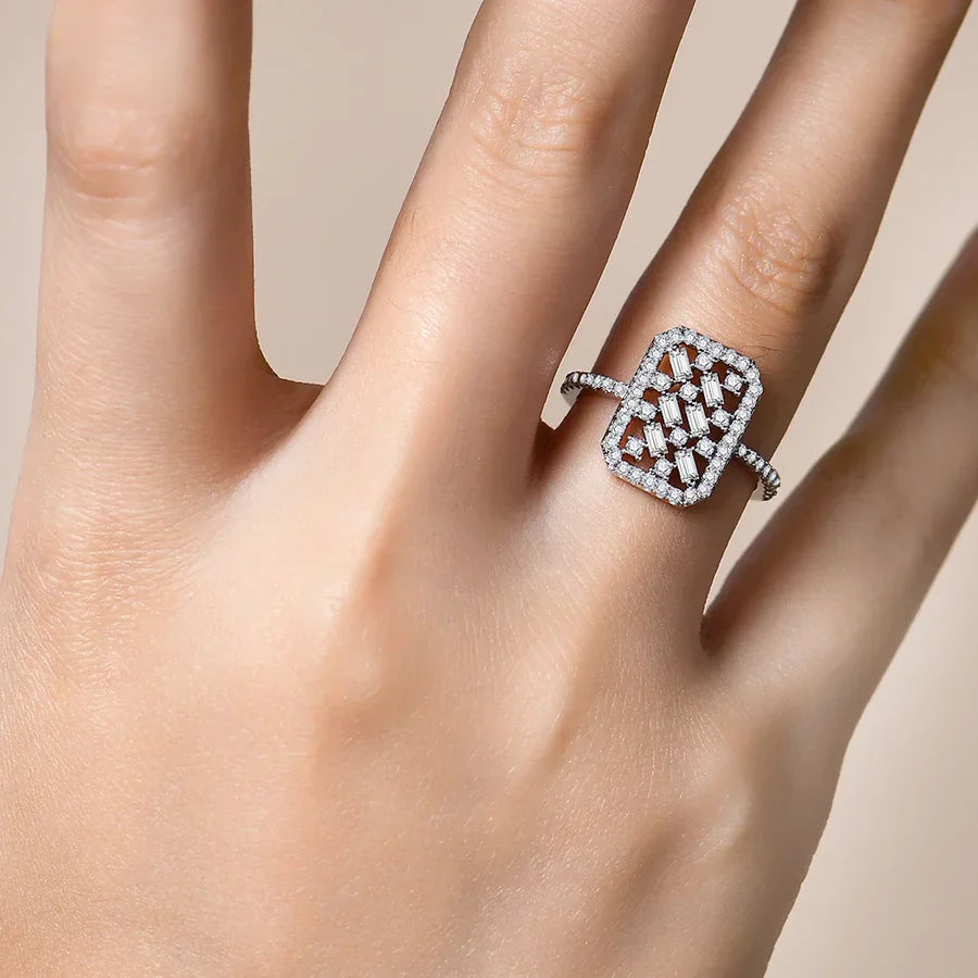 VVSI D Color 1.5MM Brilliant Cut Moissanite Ring